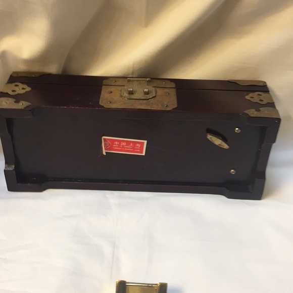 Chinese white Jade Music Box with Lock - Picture 4 of 5